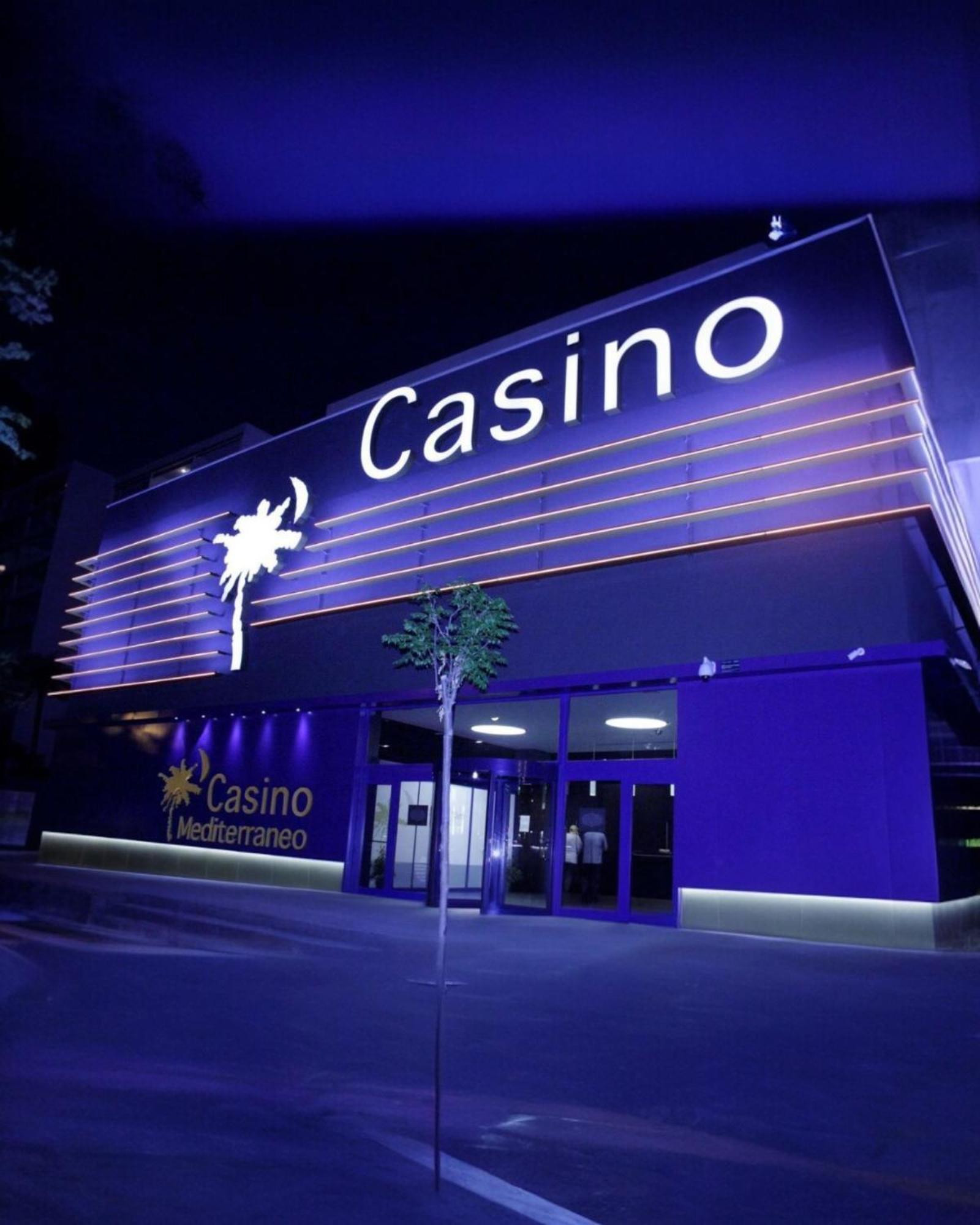 Апартаменты Milan Soria Luxury Coblanca XII Бенидорм Экстерьер фото